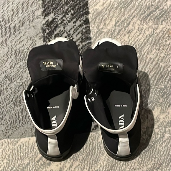 Condition-New - Picture 4 of 4